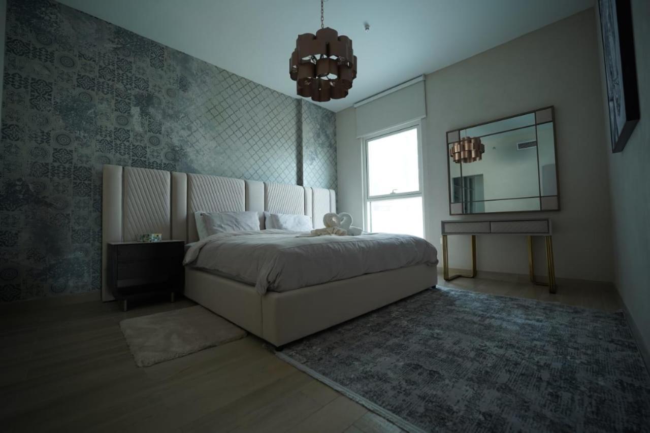 Smart Living *